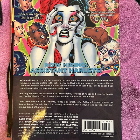GRAPHIC NOVEL LOT- HARLEY QUINN - Picture 7 of 8
